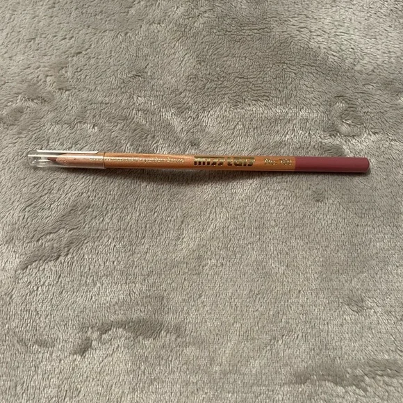 Miss Tais lip pencil new #780 Czech republic - Picture 3 of 4